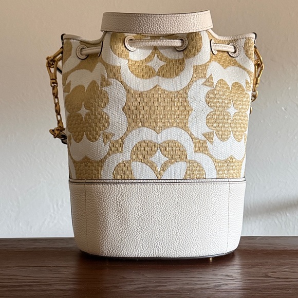 NWOT Kate Spade Leather Handbag - Picture 3 of 7